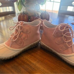 Sorel Out and About Pink Suede